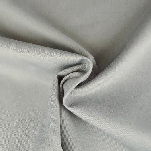 SILVERGRÅ TWILL TYG FÖR BYXOR ELLER YTTERKLÄDER