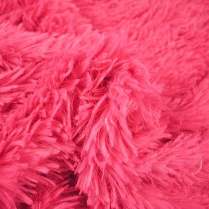 PINK PLYSCHTYG MED STRETCH OCH LÅNG LUGG