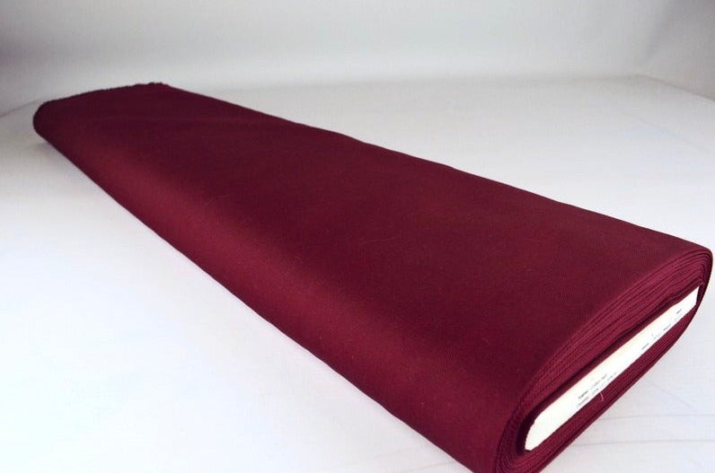 BORDEAUX TWILL TYG FÖR BYXOR ELLER YTTERKLÄDER
