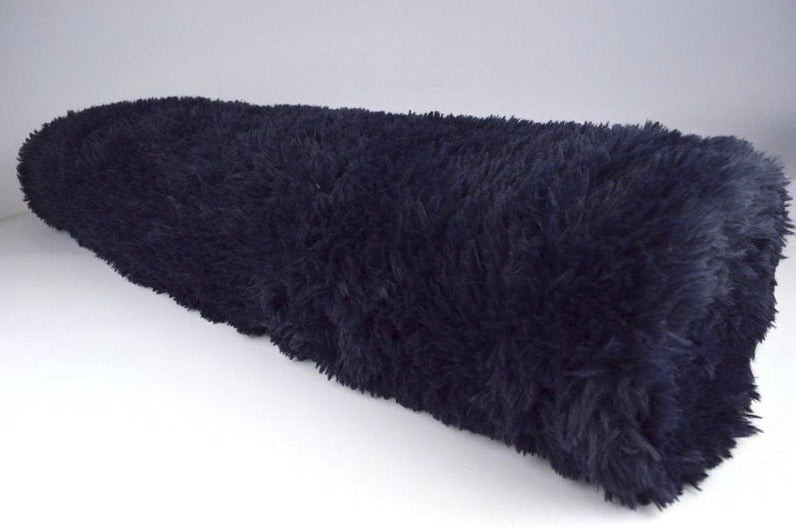 NAVY PLYSCHTYG MED STRETCH OCH LÅNG LUGG