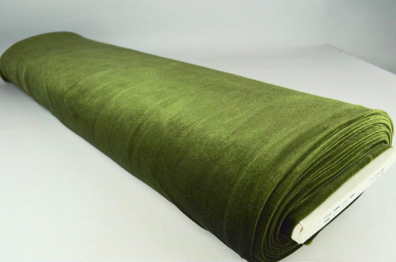MOSGRÖN SAMMETSTYG MED STRETCH