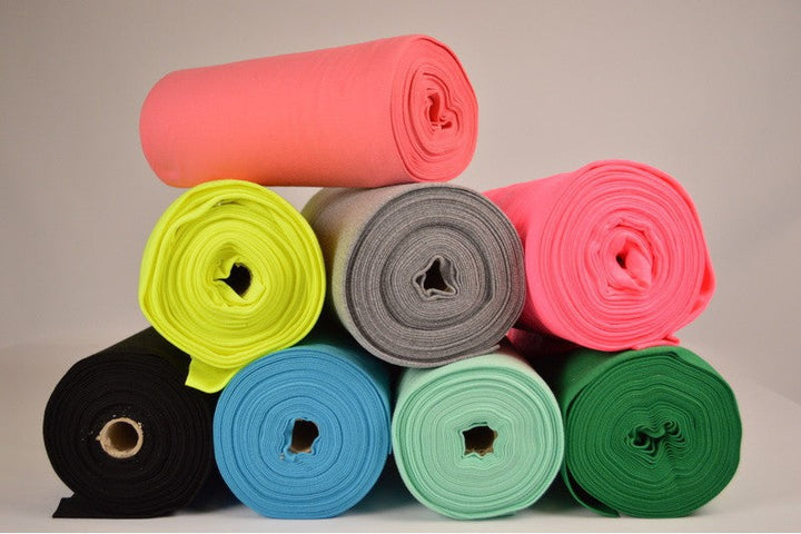 TAUPE RUNDSTICKAD MUDDVÄV MED STRETCH