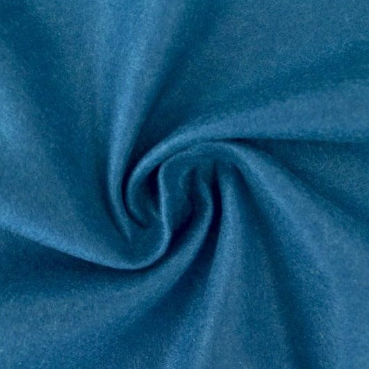 Filt tyg – Isolerande, hållbart och perfekt för kreativa projekt