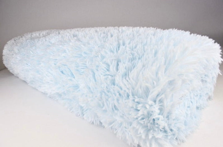 BABYBLÅ LÅNGHÅRIG PLYSCH – 30 MM LUGG & TVÄRSGÅENDE STRETCH