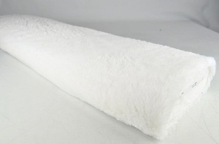 VIT MJUK PLYSCH – 10 MM LUGG & TVÄRSGÅENDE STRETCH