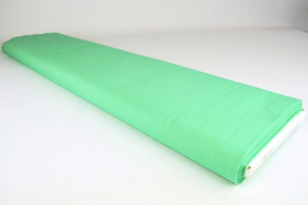 MINTGRÖN BOMULLSPOPLIN – TÄTT VÄVT BOMULLSTYG