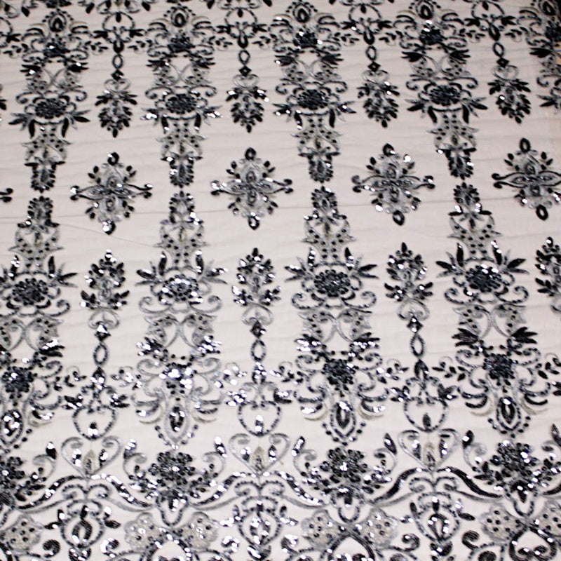 SILVER TYLLTYG MED PALJETTER OCH PÄRLOR