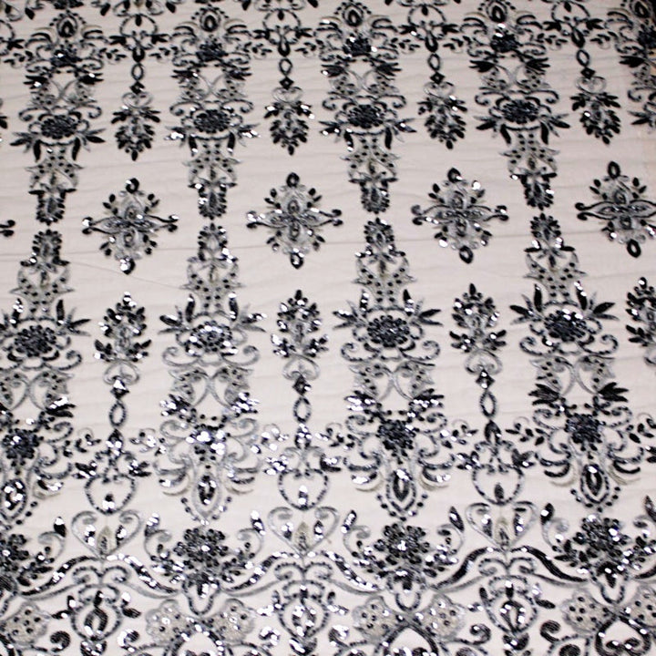 SILVER TYLLTYG MED PALJETTER OCH PÄRLOR