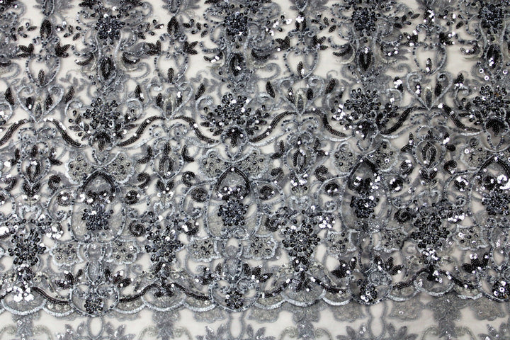 SILVER TYLLTYG MED PALJETTER OCH PÄRLOR