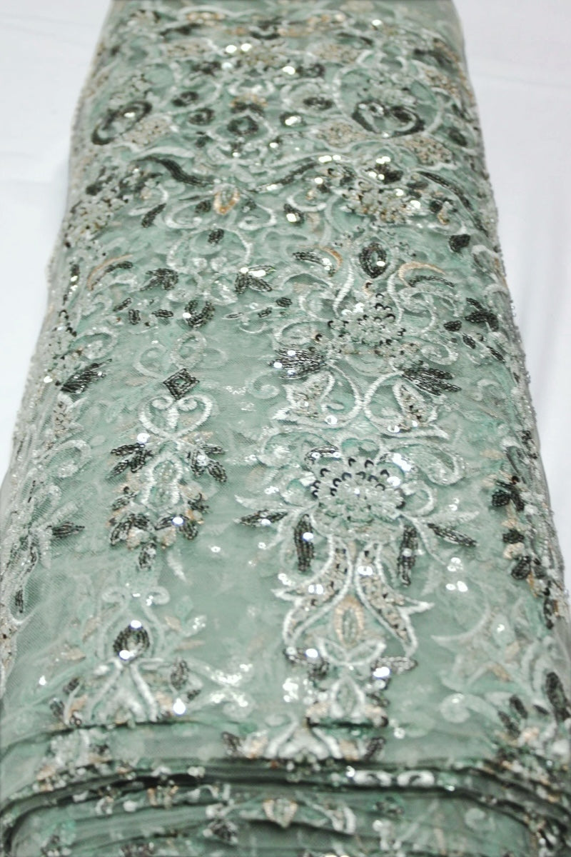 VINTAGE GRÖNT TYLLTYG MED PALJETTER OCH PÄRLOR