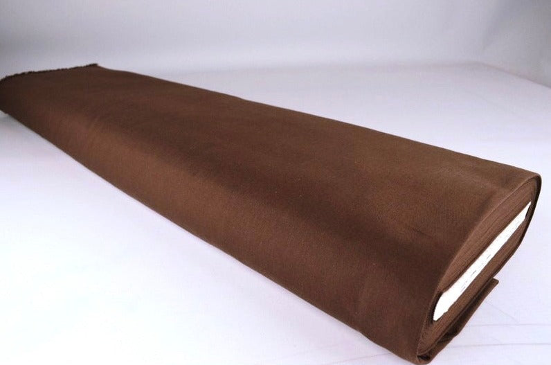 BRUN BOMULLSTWILL – KRAFTIGT OCH FORMSTABILT TYG