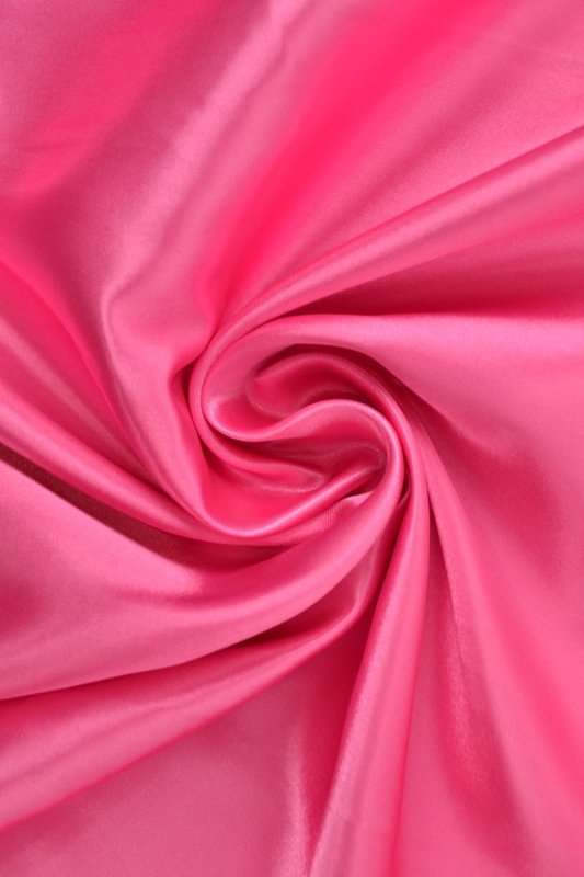 PINK SATIN TYG – LÄTT & GLANSIGT