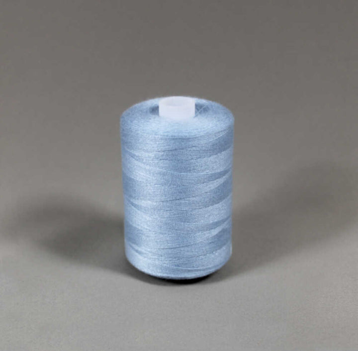 BABYBLÅ STARK POLYESTER SYTRÅD