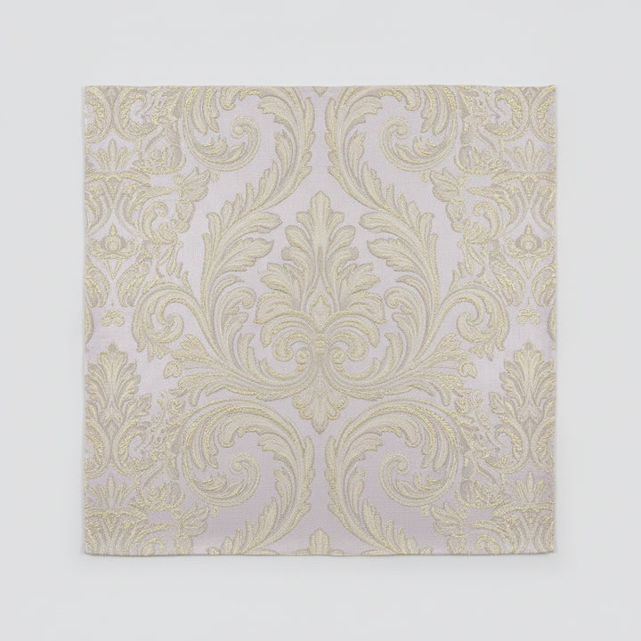 CHAMPAGNEFÄRGAD SATIN JACQUARD TYG MED BLOMSTERRANKOR (bild 1 av 3)