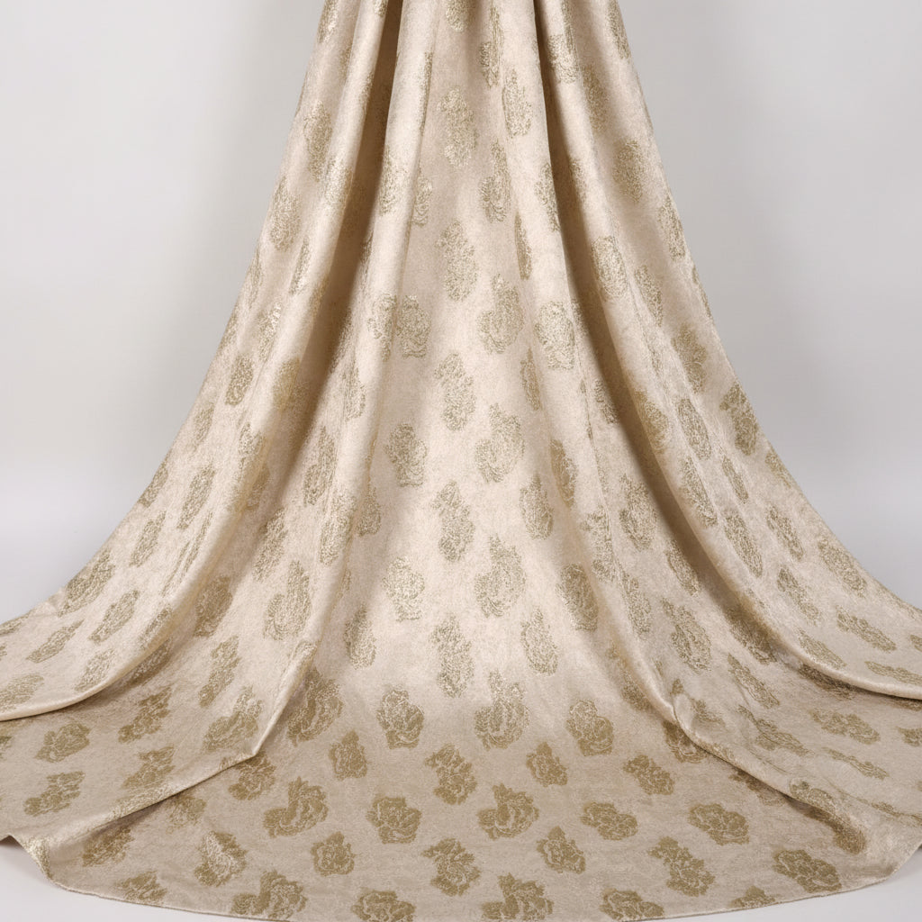 CHAMPAGNEFÄRGAD SATIN JACQUARD TYG MED BLOMMOR (bild 2 av 3)