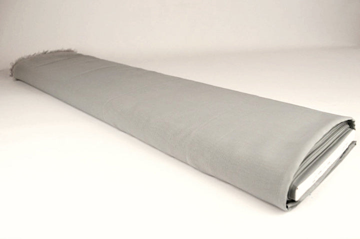 SILVERGRÅ CHIFFONG – LÄTT, TRANSPARENT & MED VACKERT FALL