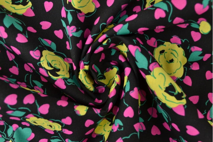 SORT BOMULDSPOPLIN MED BLOMSTERPRINT – GUL & PINK