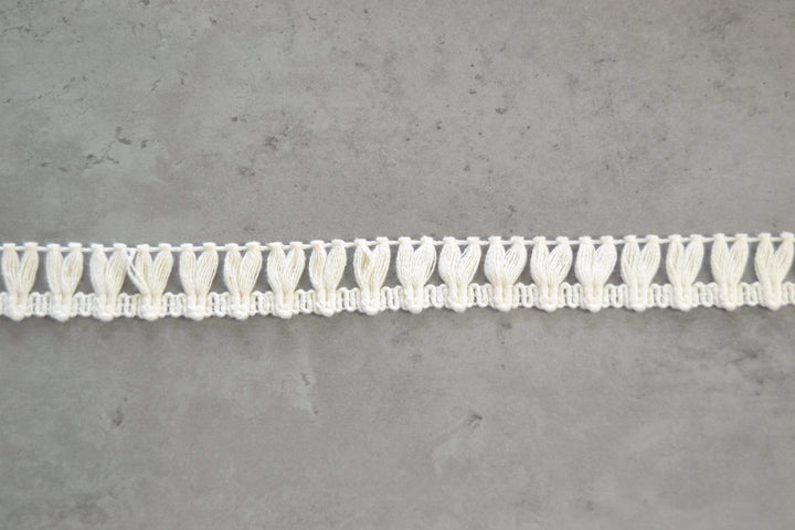 RÅVIT BAND MED MÖNSTER 20MM