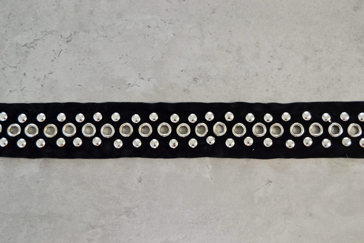 SVART VELURBAND MED NITAR 40MM