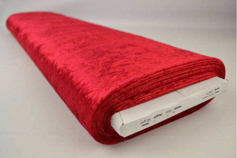 RÖD KROSSAD VELOUR – STICKAD, STRETCHIG & GLANSFULLT FALL