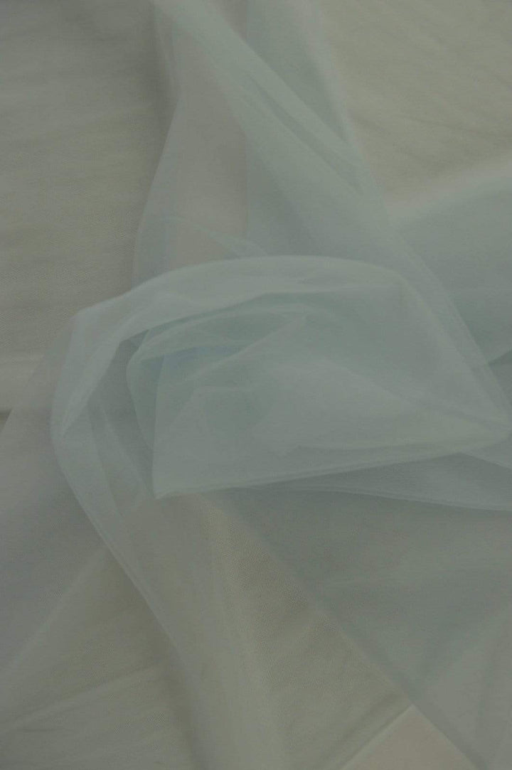 BABYBLÅ MJUKT TYLL MED STRETCH