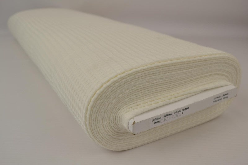 RÅVIT VÅFFEL PIQUÉ – ABSORBERANDE & SNABBTORKANDE