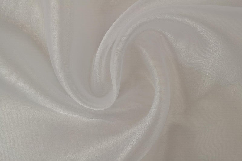 VIT ORGANZA – TRANSPARENT & GLÄNSANDE