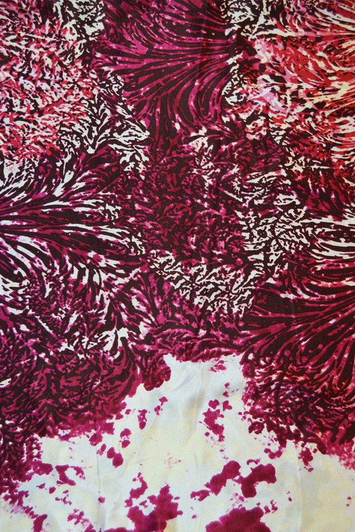 Garn & Metervarer Silke RØD SILKE M. SORT MØNSTER