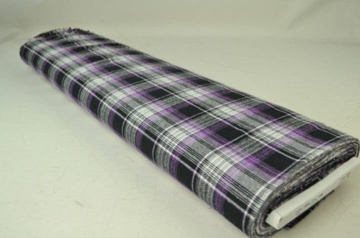 Garn & Metervarer Tartan SORT OG LAVENDEL SKOTSKTERNET TARTAN FLANNEL