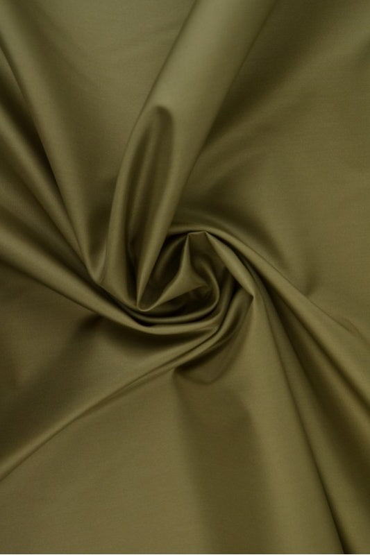 TAUPE LÄTT VATTENTÄT POLYESTER – SLITSTARK & SNABBTORKANDE