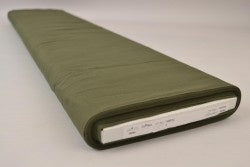 MÖRK MOSGRÖN BOMULLSPOPLIN – TÄTT VÄVT BOMULLSTYG