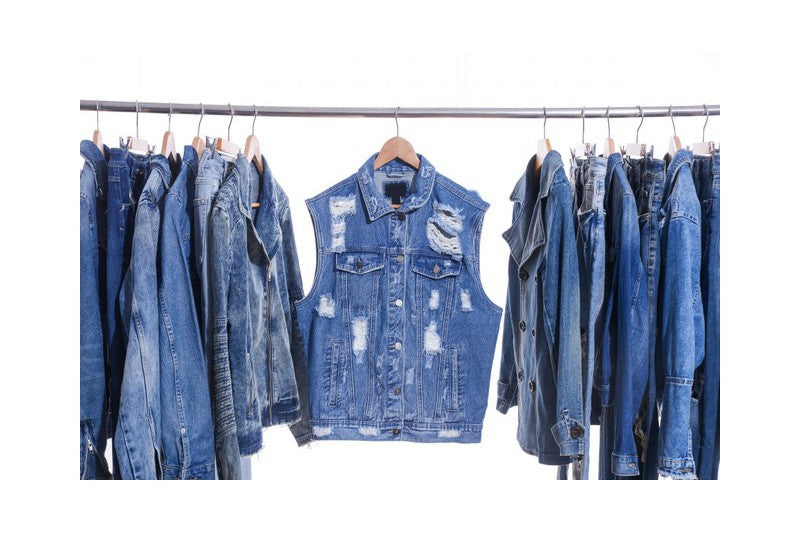 OTVÄTTAD DENIM MED STRETCH MÖRKBLÅ