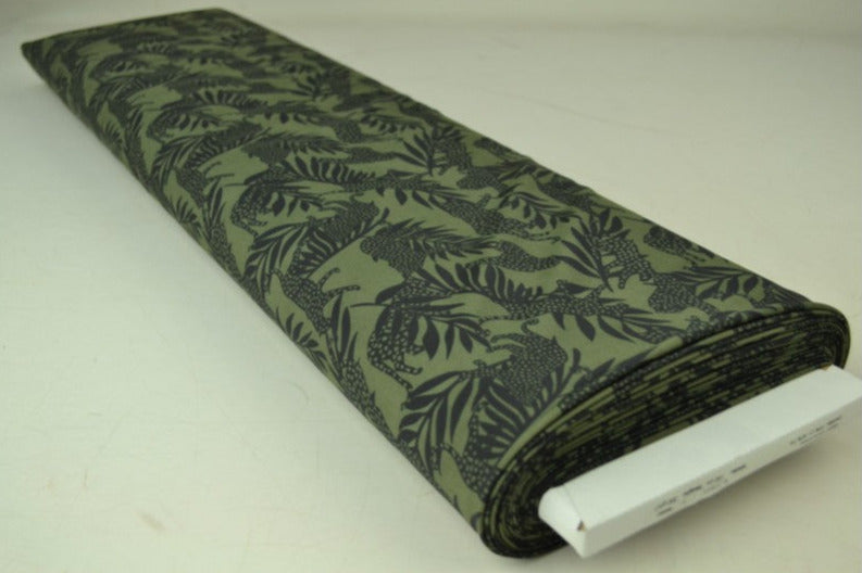 GRÖNT LYCRA TYG FÖR BADKLÄDER OCH SPORTKLÄDER MED LEOPARD- OCH PALMTRYCK