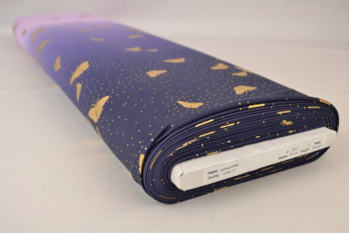 LILA LYCRA TYG FÖR BADKLÄDER OCH SPORTKLÄDER MED FJÄRILSMÖNSTER