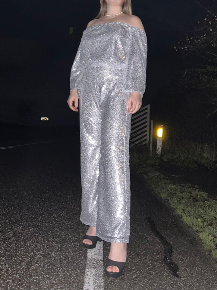 SVART PALJETTYG – SMÅ 3–4 MM PALJETTER & ENVÄGSSTRETCH