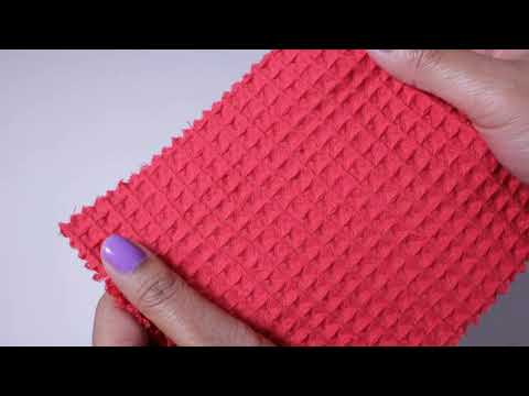 RÖD VÅFFEL PIQUÉ – ABSORBERANDE & SNABBTORKANDE