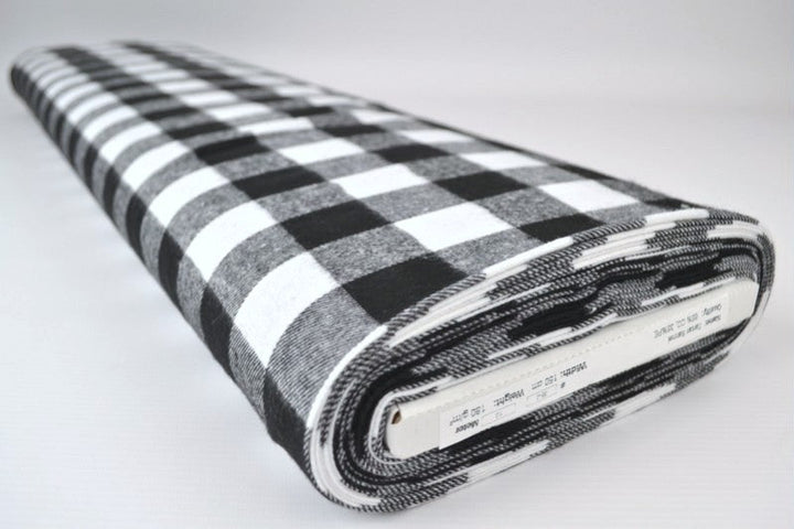 SVART OCH VIT SKOTSKRUTIG FLANELL