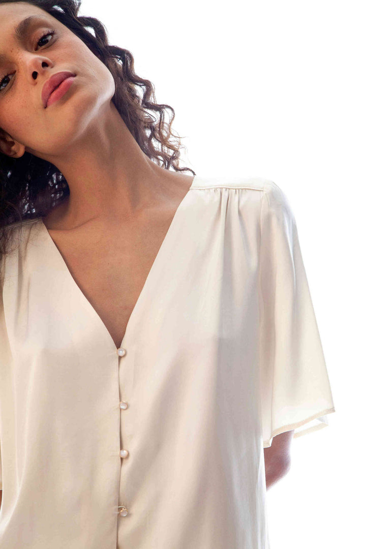 STÅLBLÅ VISKOSTYG – LÄTT FALL & ELEGANT MATT GLANS