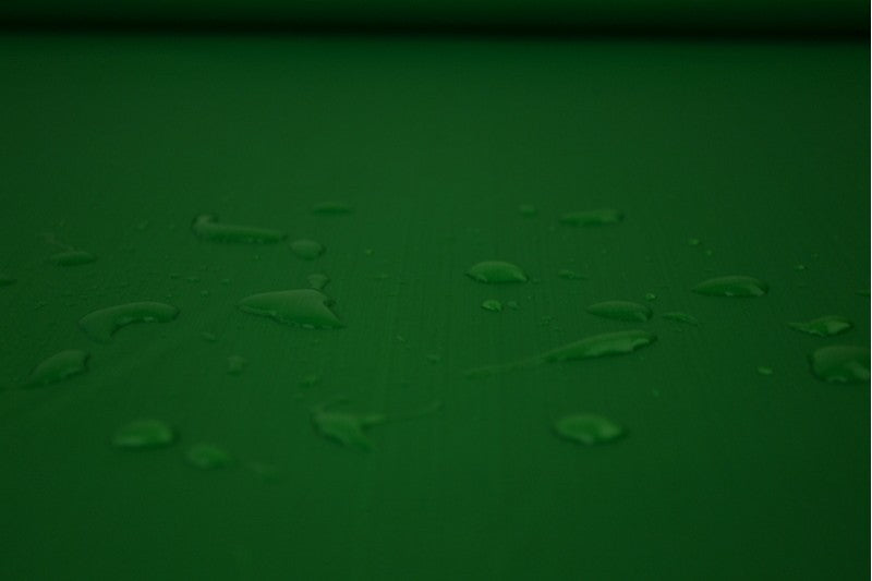 MÖRKGRÖNT LÄTT VATTENTÄTT TYG