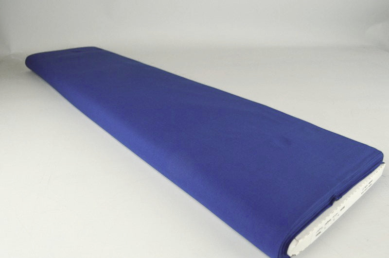 MÖRKBLÅ LÄTT SEMI TRANSPARENT VOILE TYG I BOMULL