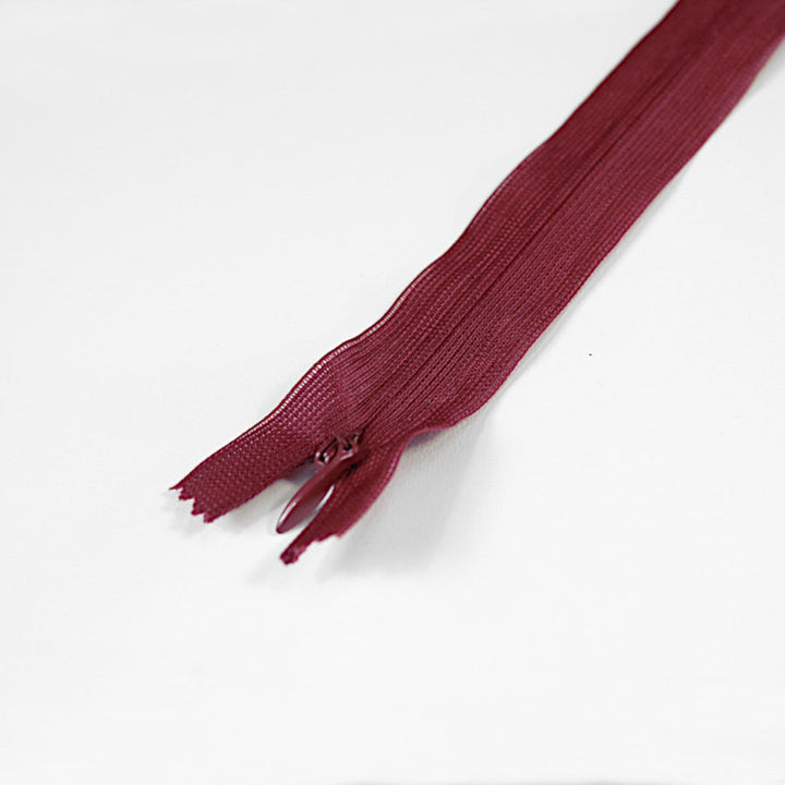 VINRÖD BLIXTLÅS DOLT 4 MM