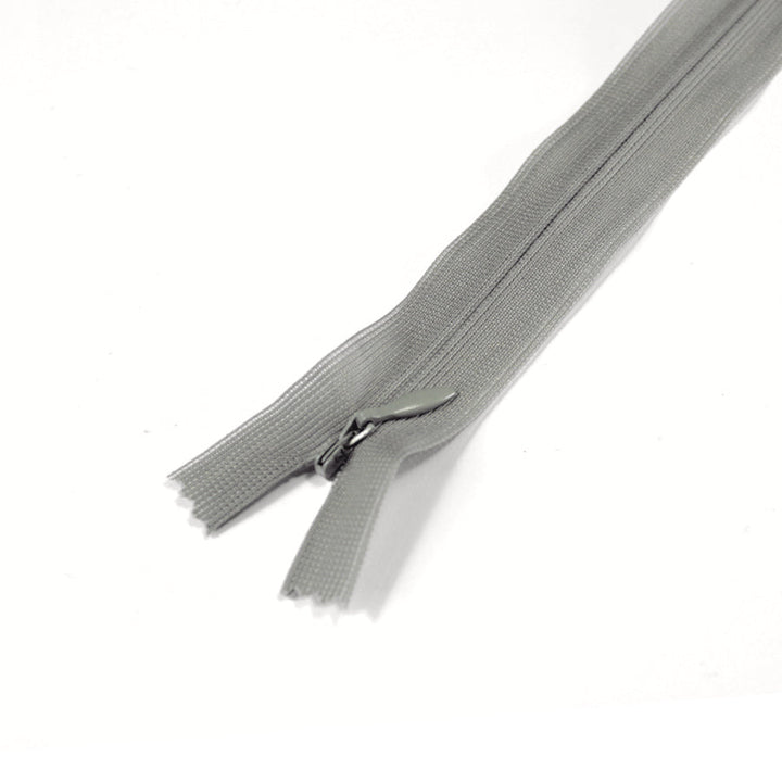 SILVERGRÅ BLIXTLÅS DOLT 4 MM